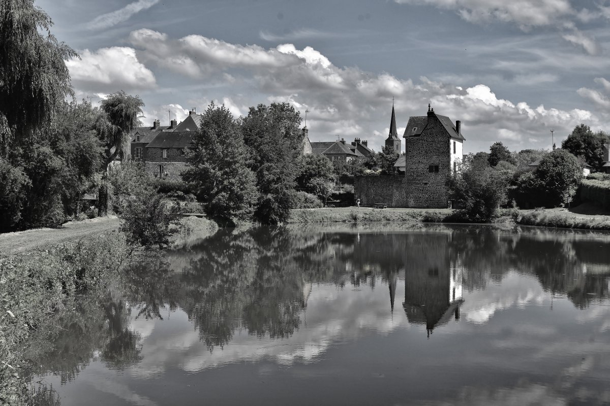 Lassay les châteaux (53)